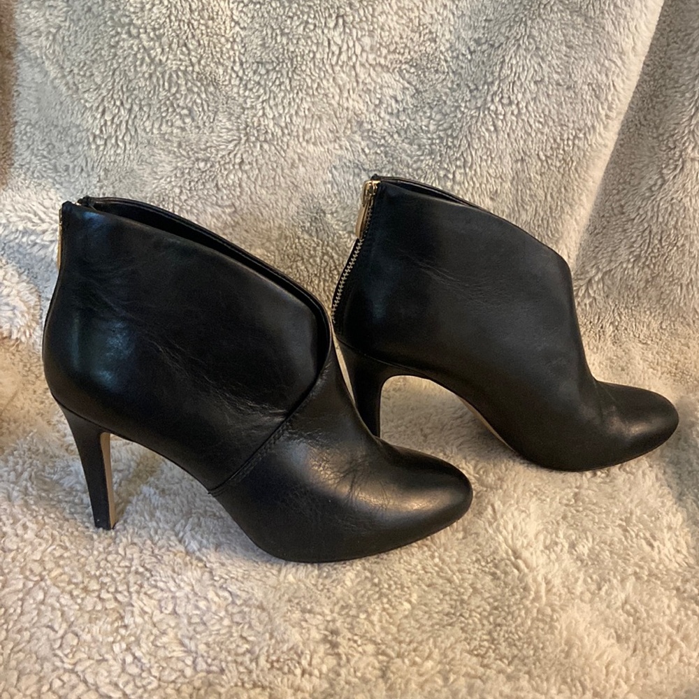 Aldo black ankle booties “Cessi”